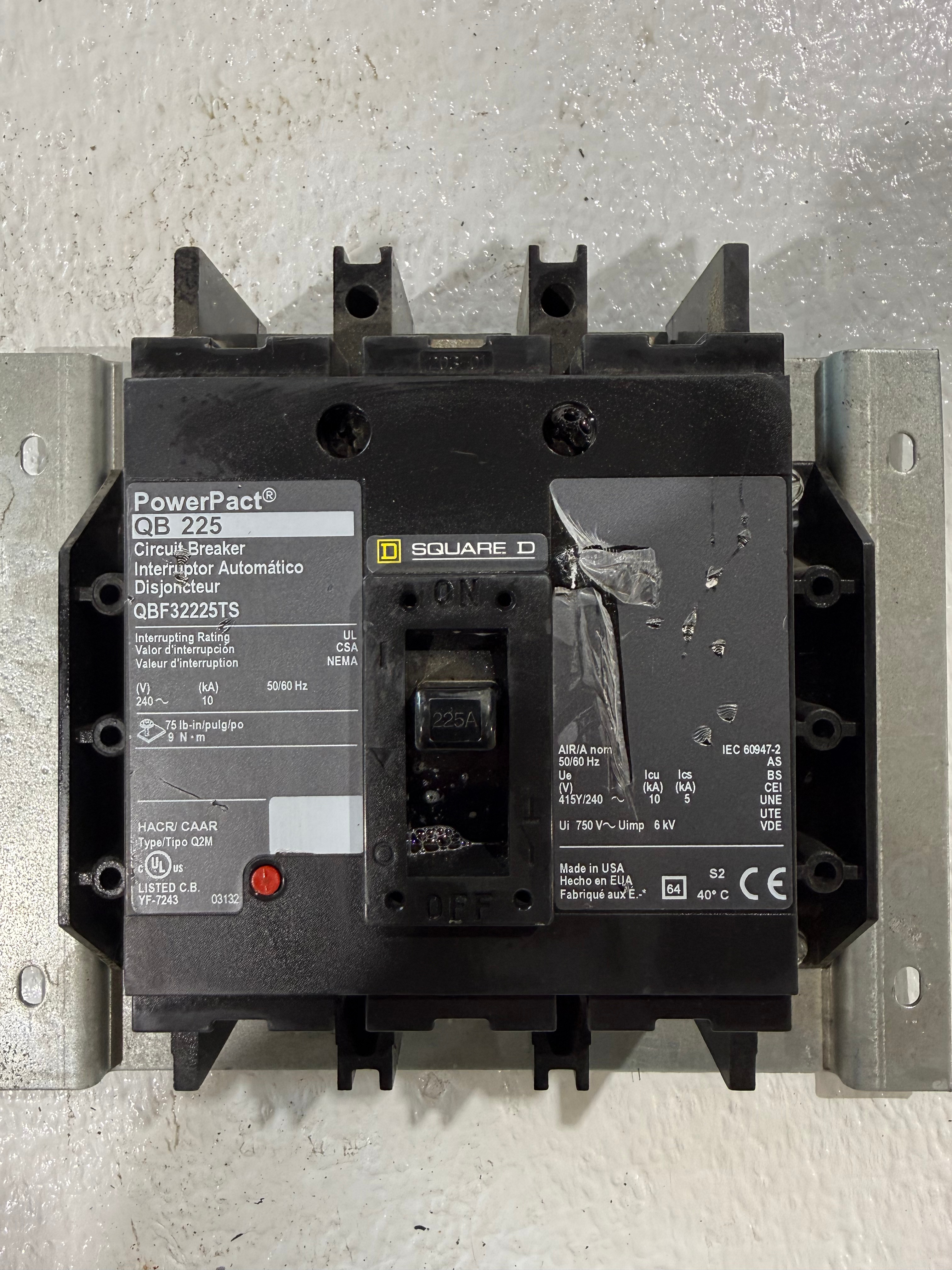 SquareD 225A QB225