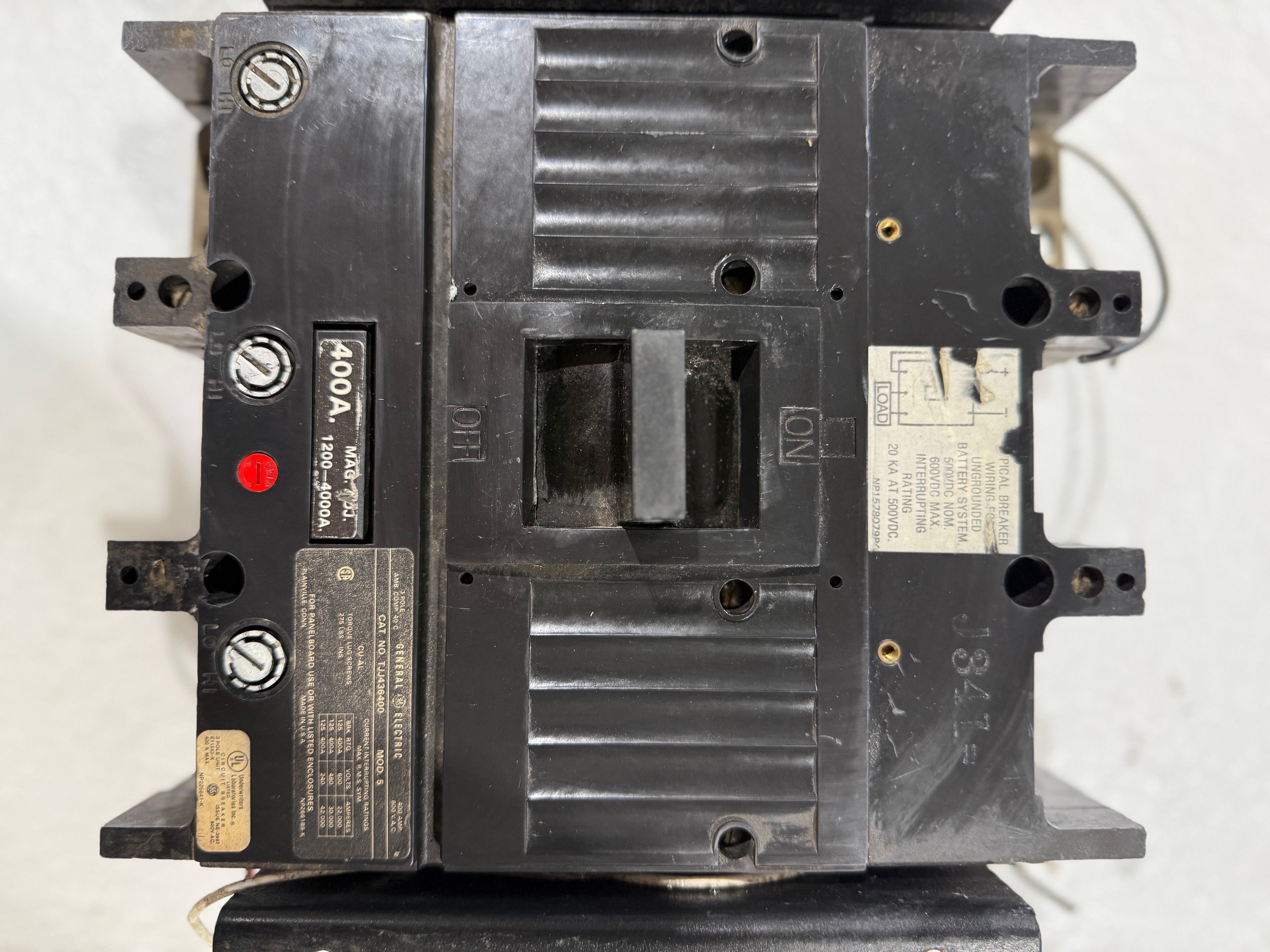 GE 400A TJJ436400