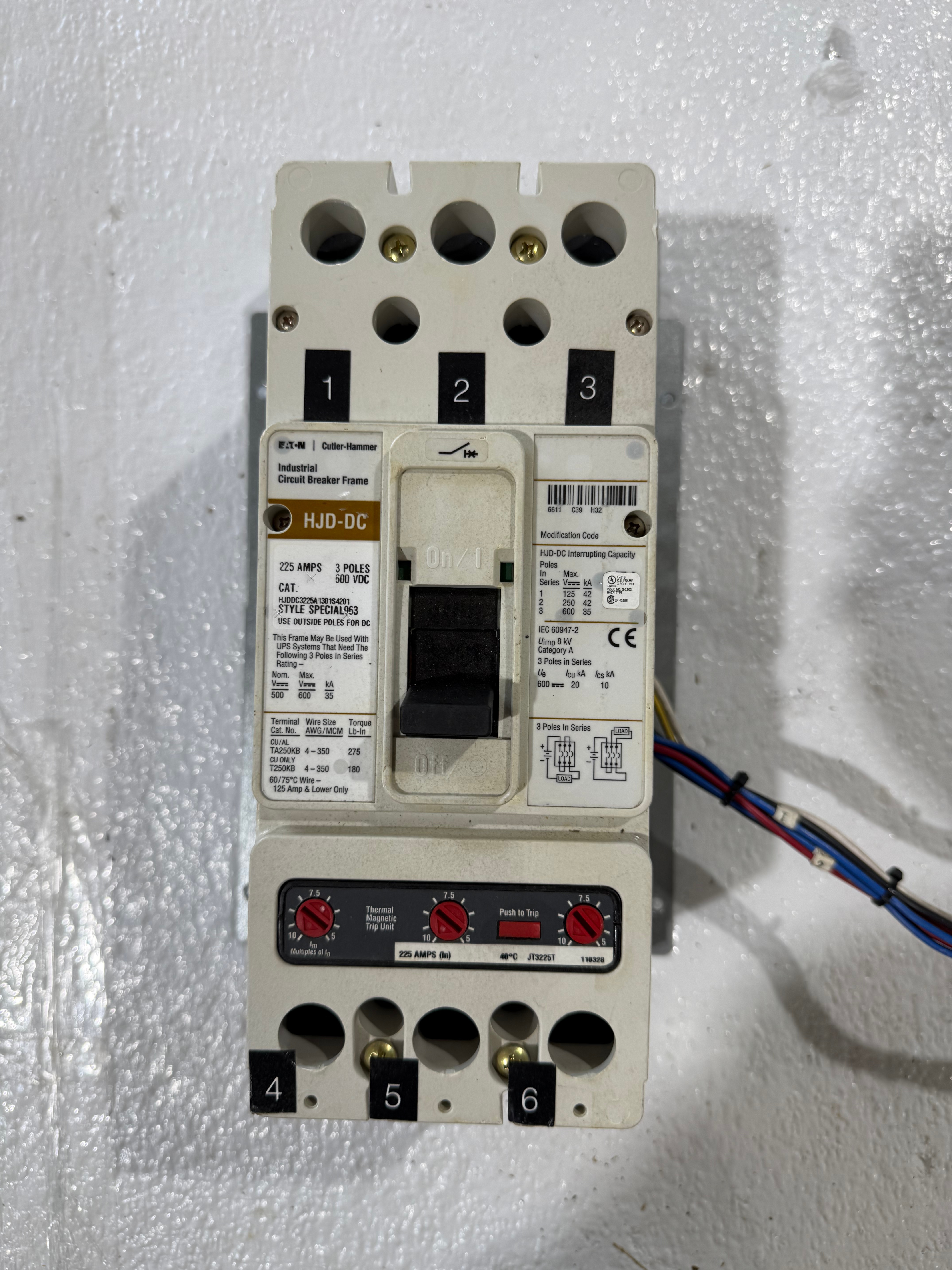 Cutler‑Hammer HJDDC3225A 225A