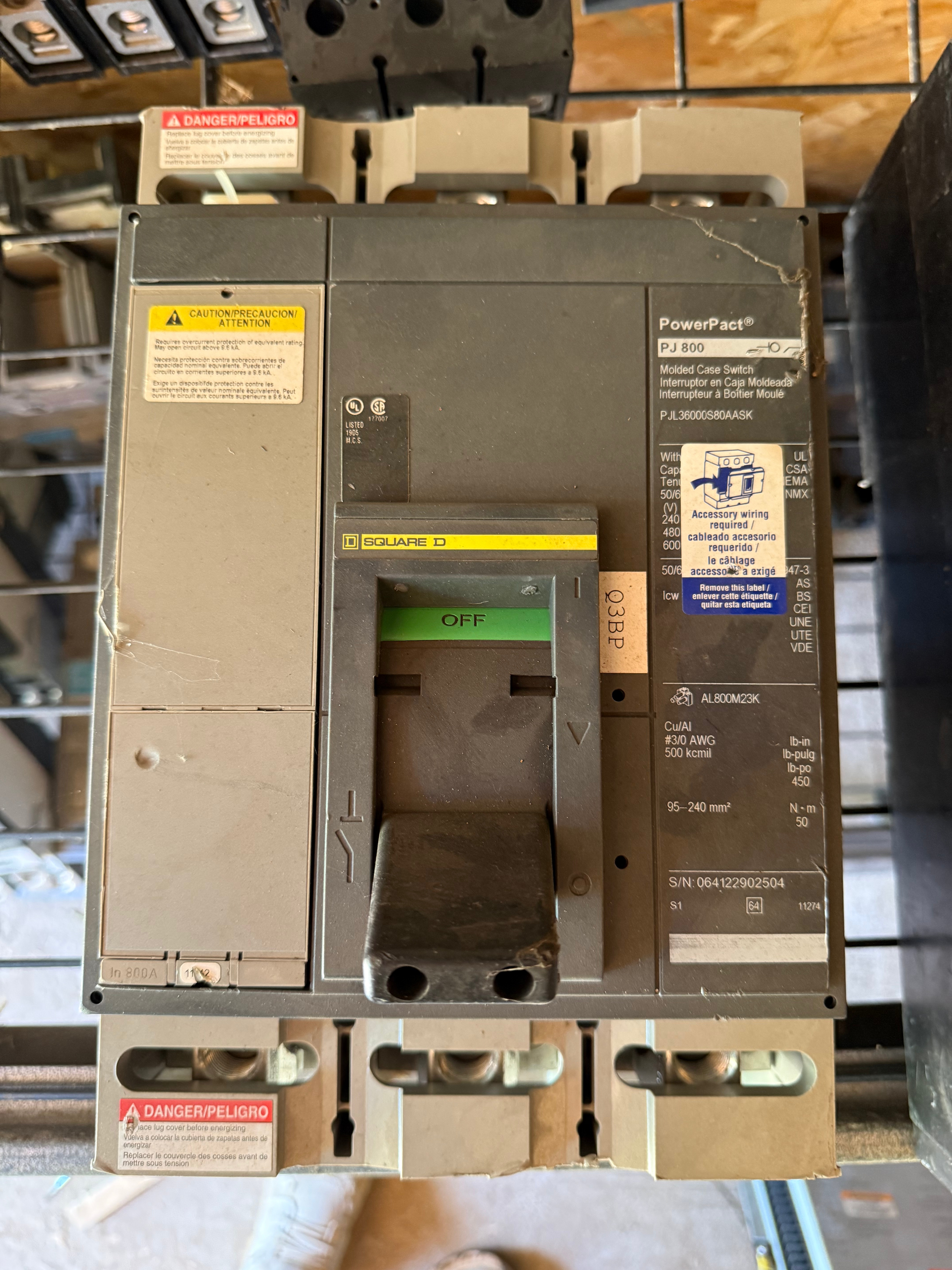 Square D 800A pjl36000s80aask
