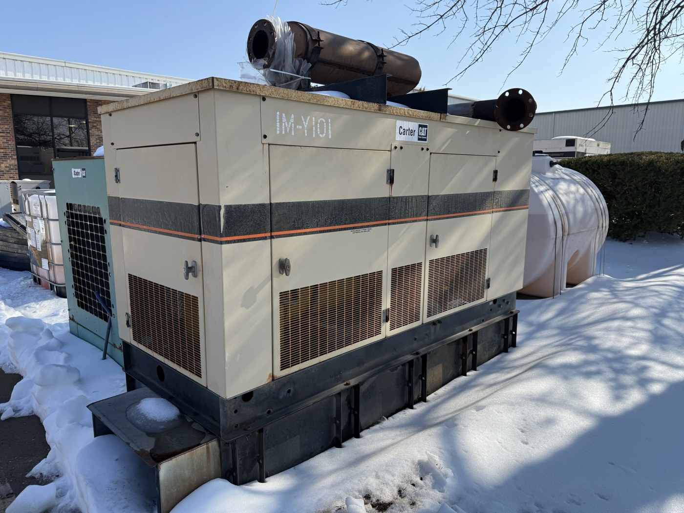 Olympian 125 kVA / 100 kW Diesel Generator - 480V, Base Tank, 1,128 Hours